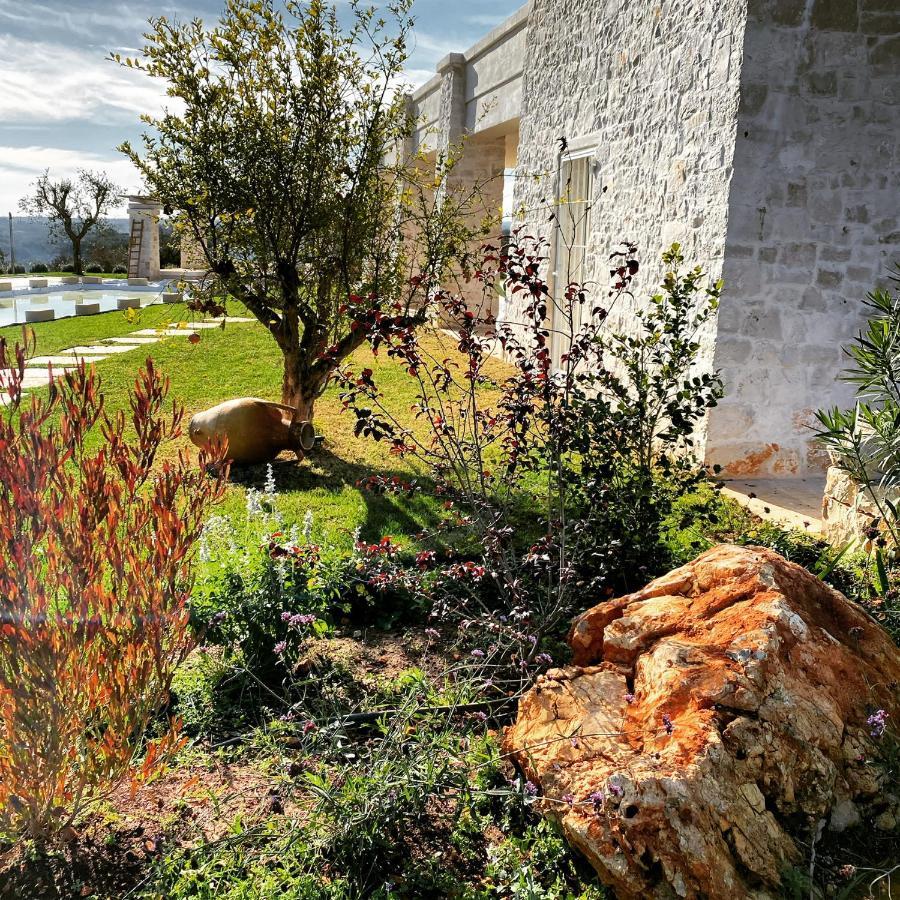 Tenuta Lamia Degli Ulivi - Ostuni Puglia - Ancient Lamia And Modern Villa Eksteriør billede